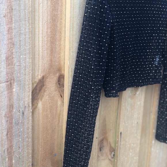 Top - Picture 6 of 6